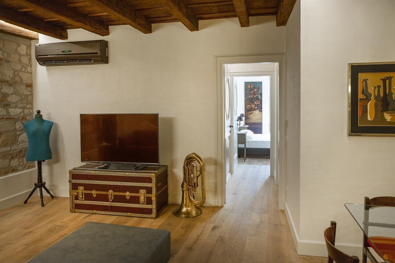 Residenza Palazzo Brenzoni Apartment เวโรนา ภายนอก รูปภาพ