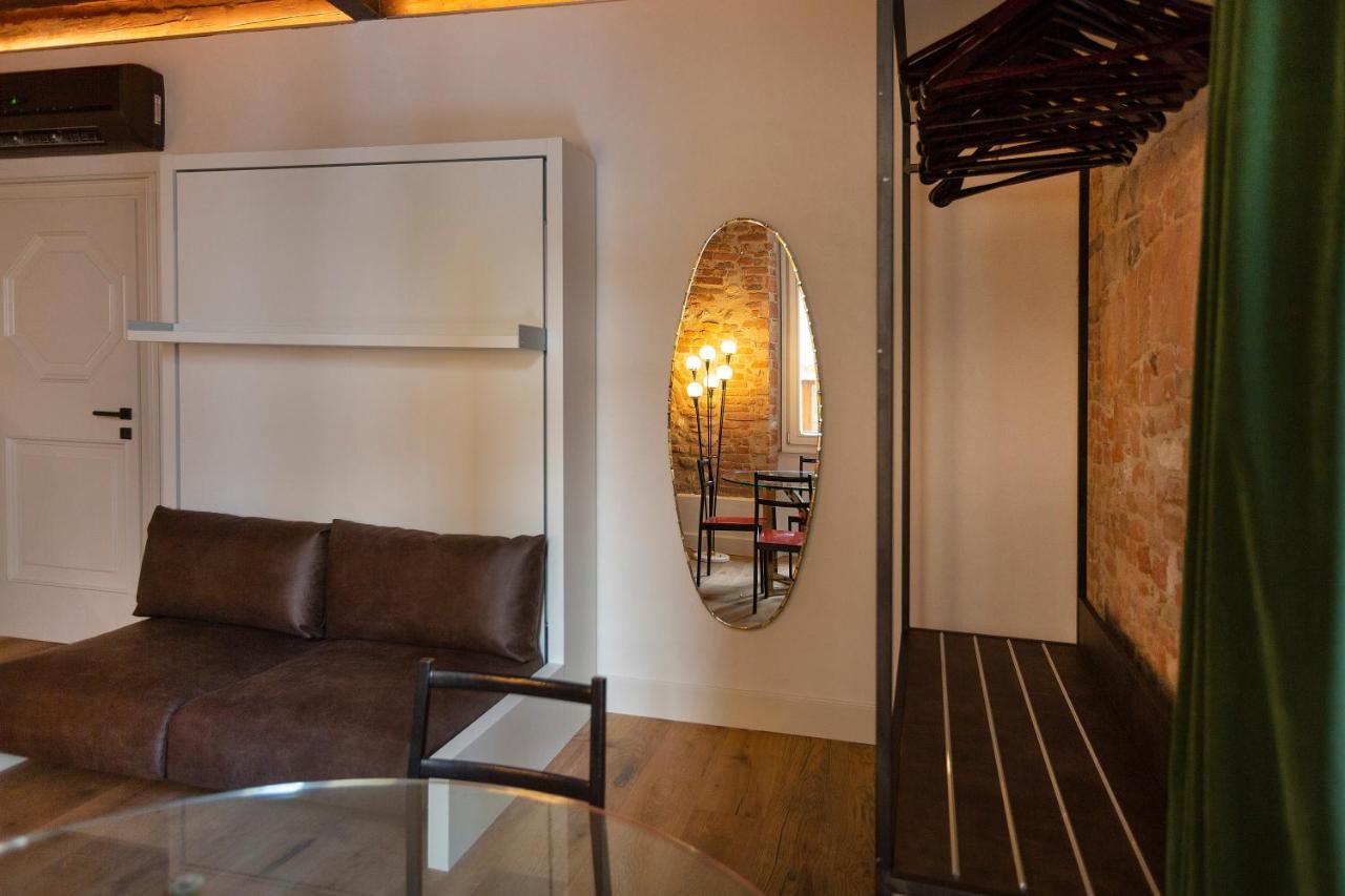 Residenza Palazzo Brenzoni Apartment เวโรนา ภายนอก รูปภาพ