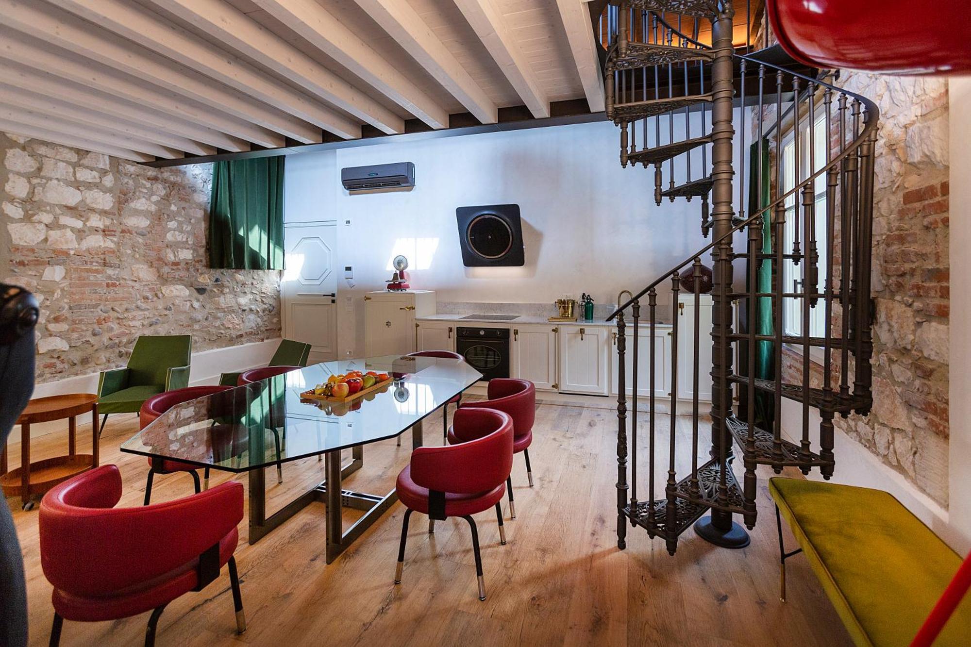 Residenza Palazzo Brenzoni Apartment เวโรนา ภายนอก รูปภาพ